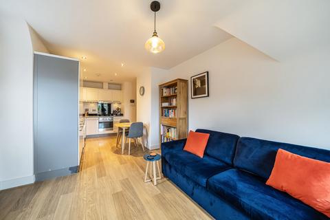 undefined, Manor Road, Kenton, Harrow, HA1