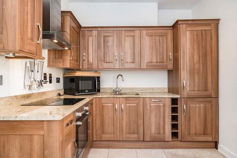 1 bedroom flat for sale, Wyfold Road, London SW6