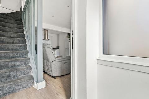 2 bedroom terraced house for sale, Hatch Road, Pilgrims Hatch, CM15