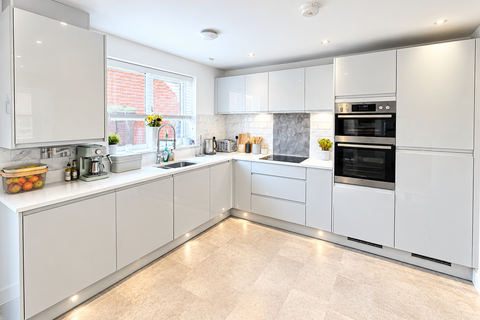 4 bedroom detached house for sale, Tylle Place, Ashford TN25