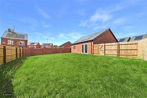 2 bedroom bungalow for sale, Bagshot Close, Northamptonshire NN16