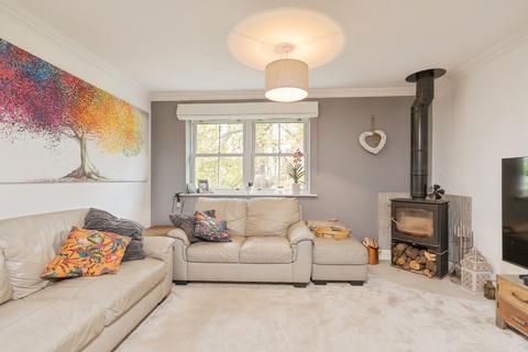 2 bedroom flat for sale, Frant Road, Tunbridge Wells, Kent, TN2