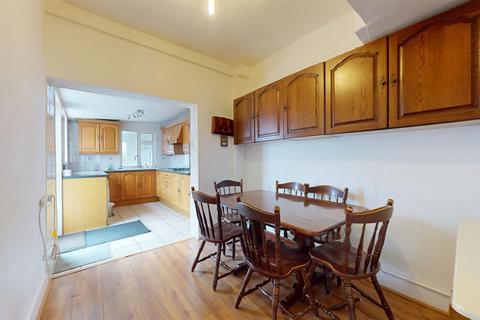 3 bedroom terraced house for sale, Pier Road, Northfleet, Gravesend, DA11