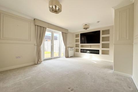4 bedroom semi-detached house to rent, Cowleaze Path, Banwell, Somerset, BS29