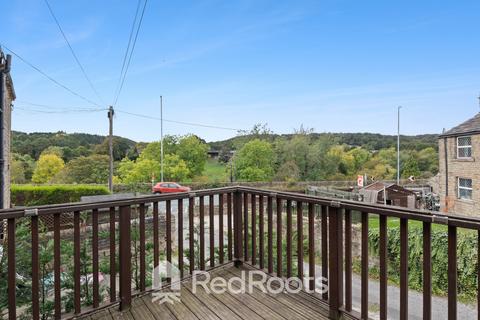2 bedroom cottage for sale, Penistone Road, Kirkburton, HD8 0RB