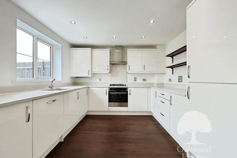 3 bedroom terraced house to rent, Grange Road, Gerrards Cross SL9