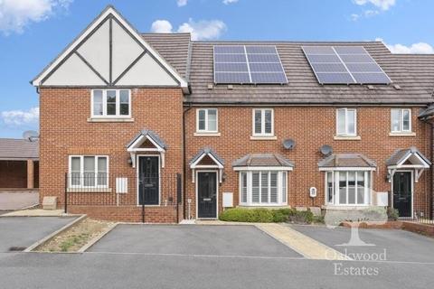 3 bedroom terraced house to rent, Grange Road, Gerrards Cross SL9
