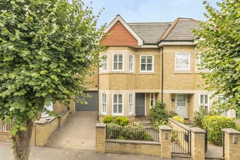 4 bedroom semi-detached house for sale, Feltham Avenue, East Molesey KT8