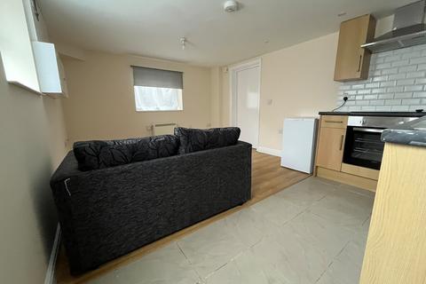 1 bedroom flat to rent, Padwell road