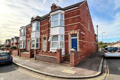 4 bedroom end of terrace house to rent, Elmside, Exeter EX4