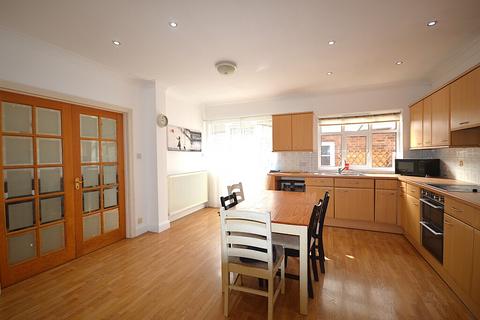 4 bedroom detached house for sale, Donnington Road, Harrow
