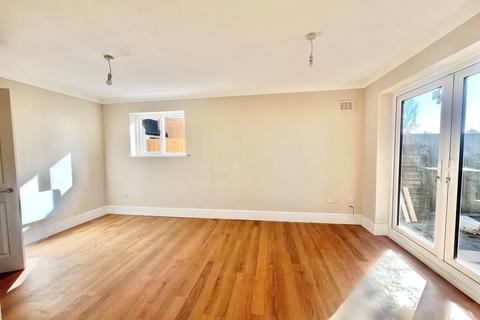 1 bedroom apartment to rent, Marlborough Road, Romford