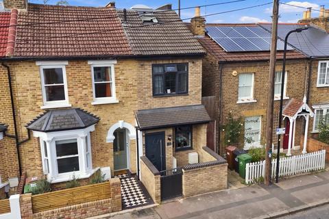 3 bedroom terraced house for sale, Aubrey Road, Walthamstow, London, Greater London, E17 4SL