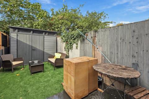 3 bedroom terraced house for sale, Aubrey Road, Walthamstow, London, Greater London, E17 4SL