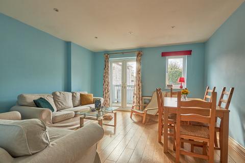 3 bedroom terraced house for sale, Chute Street, Exeter