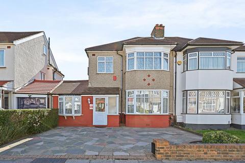 4 bedroom semi-detached house for sale, Church Drive, North Harrow