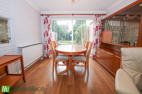 3 bedroom semi-detached house for sale, Stafford Close, West Cheshunt
