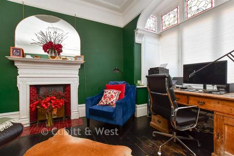 6 bedroom detached house for sale, South Park Hill Road, South Croydon CR2