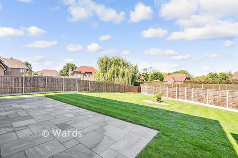 5 bedroom detached house for sale, Chapel Garden Close, West Malling ME19