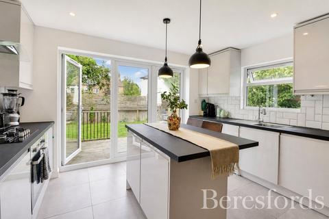 undefined, Fairfield Road, Brentwood, CM14
