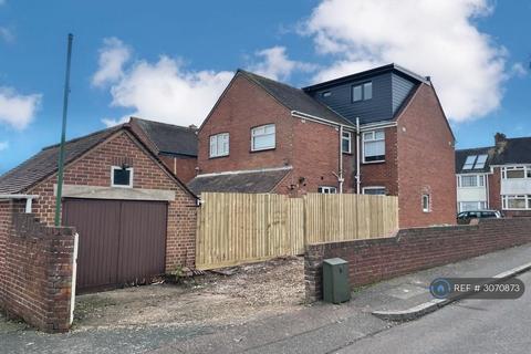 6 bedroom end of terrace house to rent, St. Katherines Road, Exeter, EX4