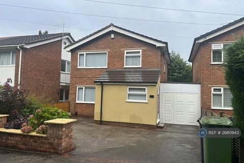 3 bedroom detached house to rent, Altrincham Road, Wilmslow, SK9