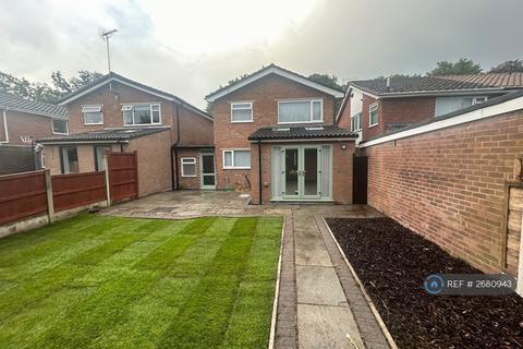 3 bedroom detached house to rent, Altrincham Road, Wilmslow, SK9