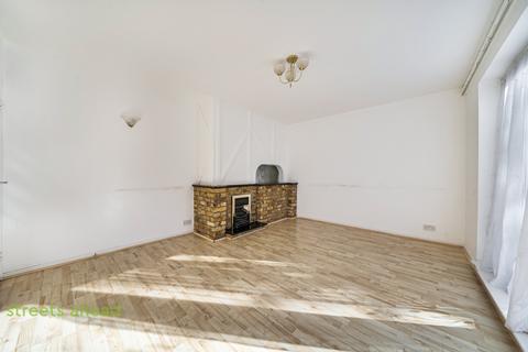 3 bedroom terraced house for sale, Melfield Gardens, London, SE6