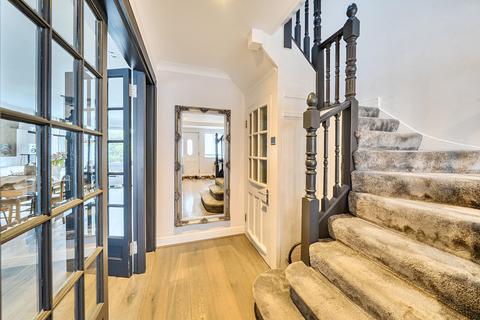 undefined, Hillcrest Gardens, London