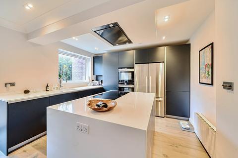 undefined, Hillcrest Gardens, London