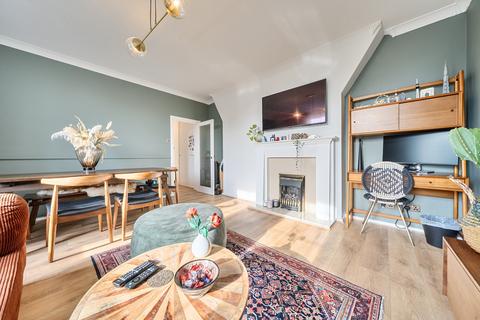 1 bedroom apartment for sale, Swan Road, London
