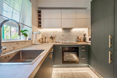 1 bedroom apartment for sale, Swan Road, London
