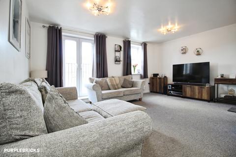 4 bedroom semi-detached house for sale, Jilling Gardens, Dewsbury, WF12