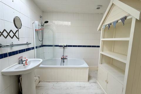 2 bedroom terraced house for sale, Caernarfon Road, Bangor, Gwynedd, LL57