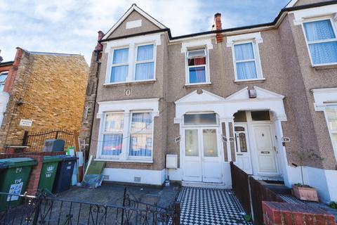 2 bedroom terraced house for sale, Sangley Road, London, SE6