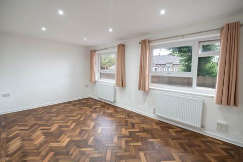 2 bedroom flat to rent, Cambridge Road, Kingston Upon Thames