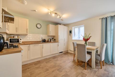 undefined, Henlow Place, Farnborough, Hampshire, GU14