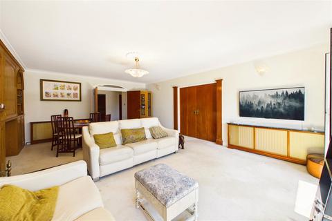 undefined, Mount Park Road, Harrow on the Hill