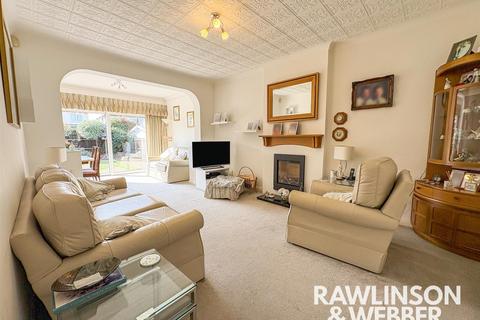 3 bedroom detached bungalow for sale, Third Close, West Molesey KT8