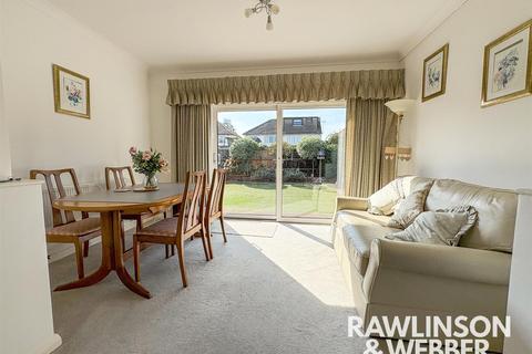 3 bedroom detached bungalow for sale, Third Close, West Molesey KT8