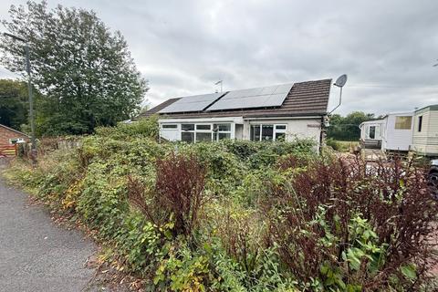 2 bedroom detached bungalow for sale, Cenarth, Newcastle Emlyn, SA38