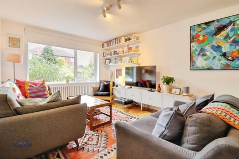 4 bedroom semi-detached house for sale, Elton Road, Sandbach CW11