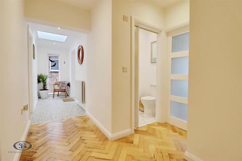 4 bedroom semi-detached house for sale, Elton Road, Sandbach CW11