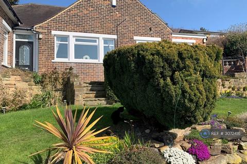 3 bed bungalow for rent in Low Road, Thornhill, Dewsbury, WF12