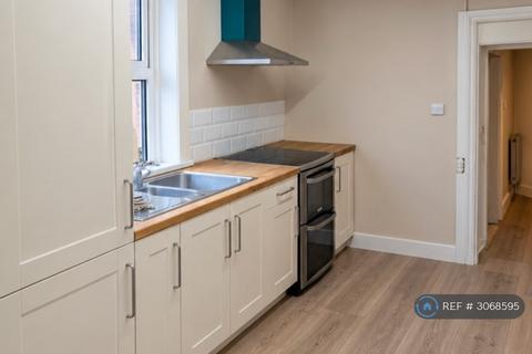 3 bed flat/apartment for rent in Ramsgate Road, Margate, CT9