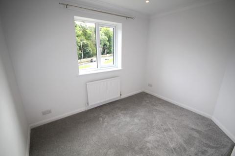 2 bedroom apartment to rent, Hampden Road, Chalfont St Peter SL9