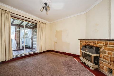 3 bedroom semi-detached house for sale, Edale Square, Ilkeston