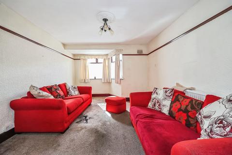 3 bedroom semi-detached house for sale, Edale Square, Ilkeston