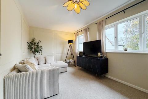 1 bedroom apartment for sale, Chester Road, Wrexham LL12