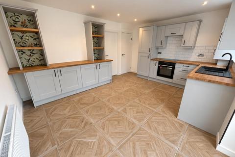 3 bedroom mews for sale, Ashworth Mews, Radcliffe M26
